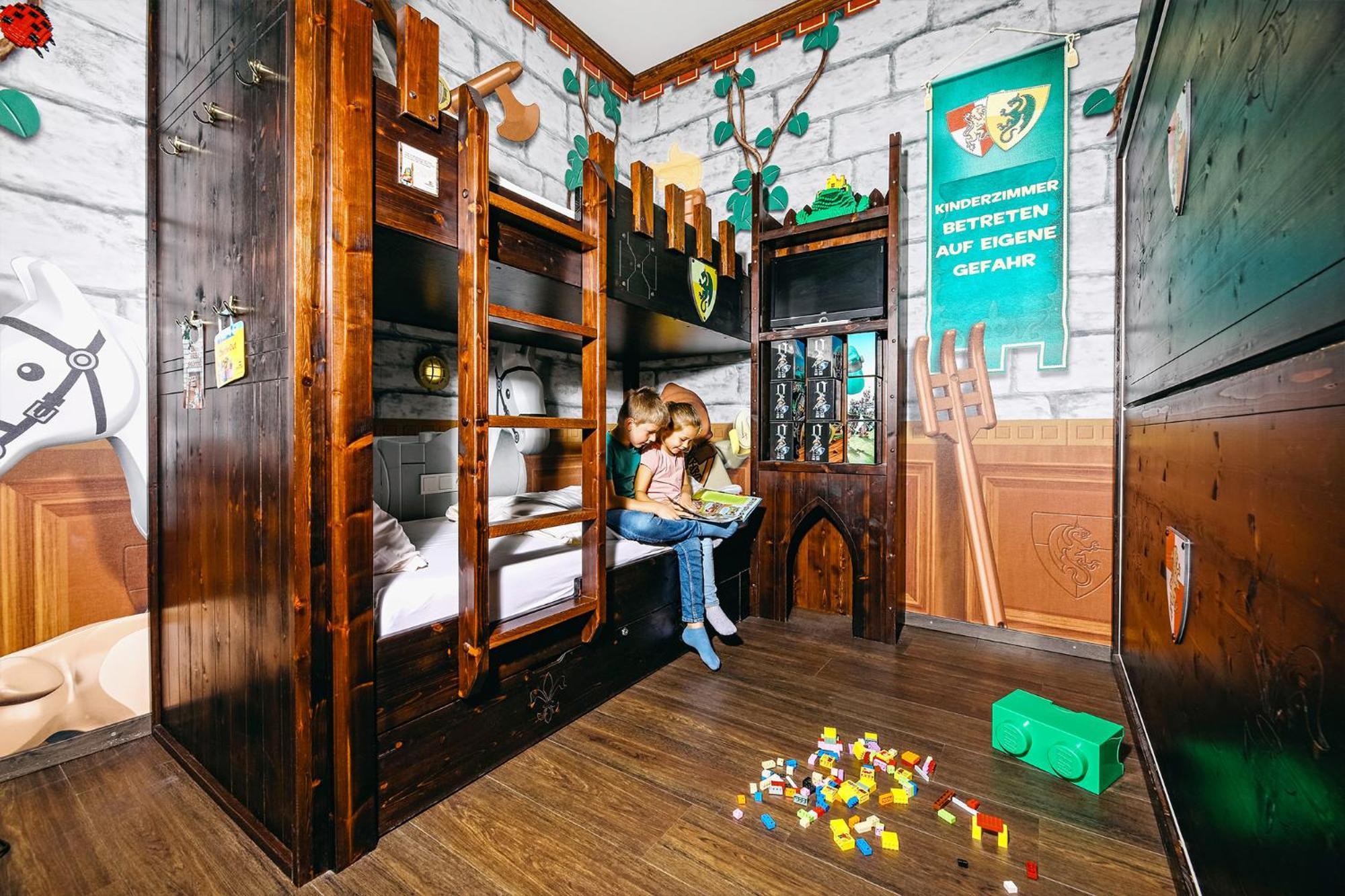 Burg Zimmer (max. 6 Personen) - keine Tickets inbegriffen